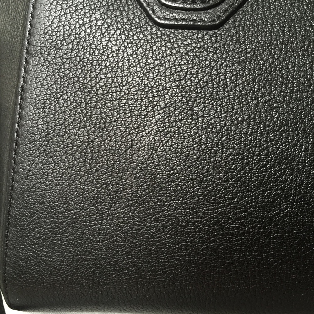 Givenchy Antigona Small Black Sugar Satchel - Picture 8 of 8